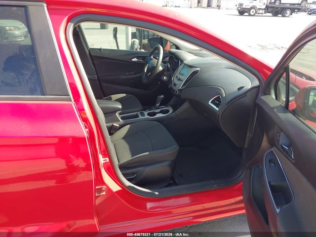صورة 5 لـ 2017 Chevrolet CRUZE LS AUTO
