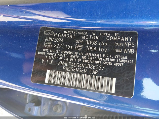 2024 Hyundai ELANTRA LIMITED photo 9