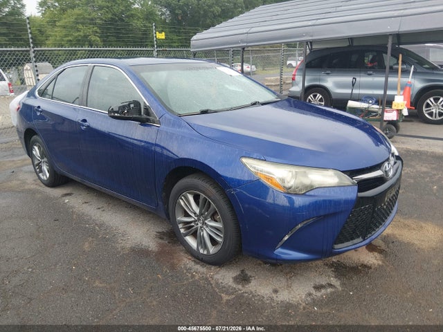 2015 Toyota CAMRY SE 照片 1