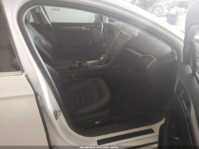 2016 FORD FUSION SE 照片 5