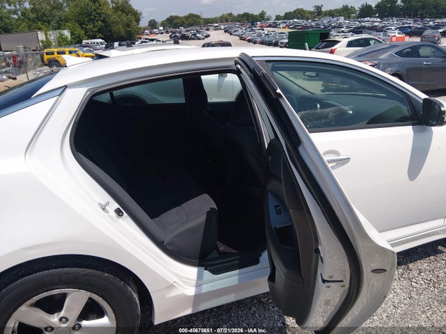 2015 KIA OPTIMA LX — фото 8