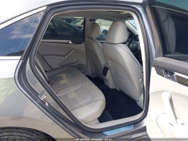 صورة 8 لـ 2018 Volkswagen PASSAT 2.0T SE