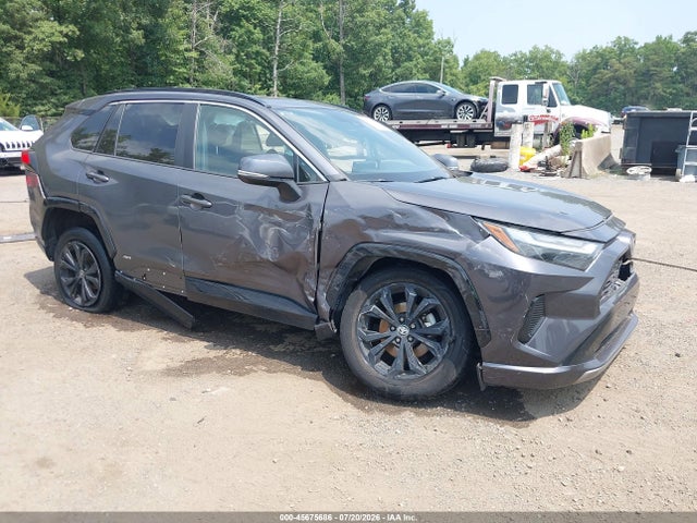 2022 TOYOTA RAV4 SE