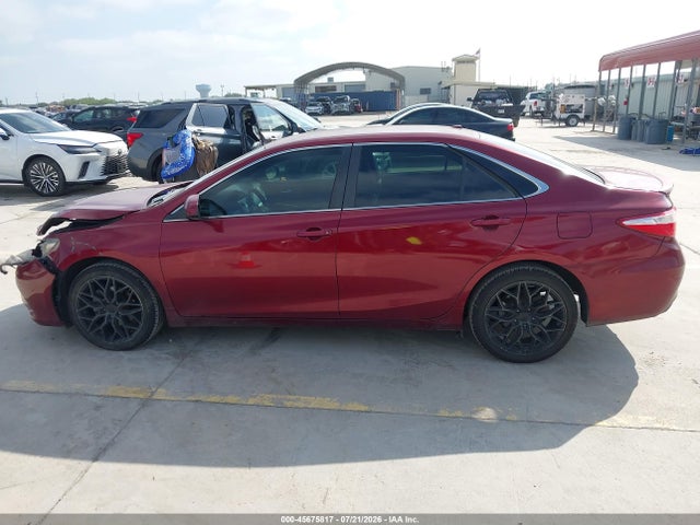 2016 Toyota CAMRY XSE 照片 14