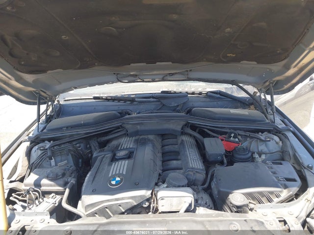 صورة 10 لـ 2010 BMW 528I XDRIVE
