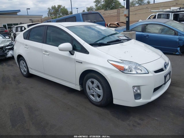 2011 TOYOTA PRIUS TWO