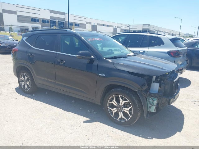 2022 KIA SELTOS EX
