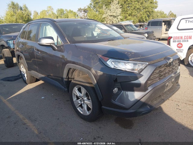 2019 TOYOTA RAV4 XLE