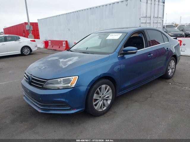 2015 Volkswagen JETTA 1.8T SE — фото 2