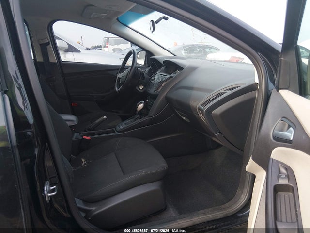 صورة 5 لـ 2015 FORD FOCUS SE