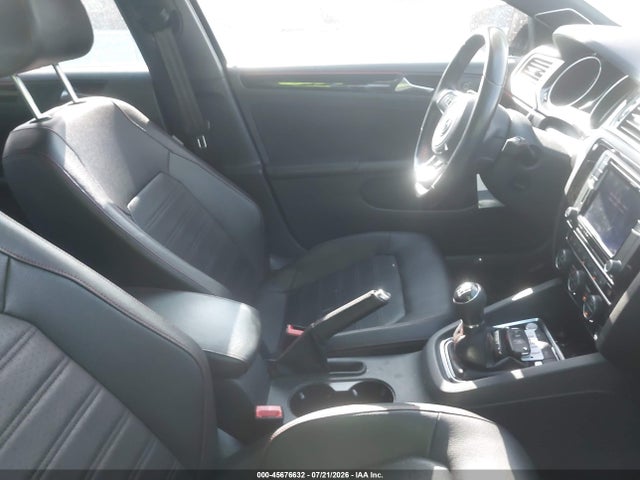 2016 Volkswagen JETTA 2.0T GLI SE — фото 5