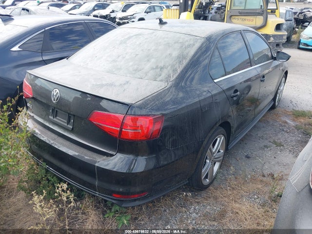 2016 Volkswagen JETTA 2.0T GLI SE — фото 4