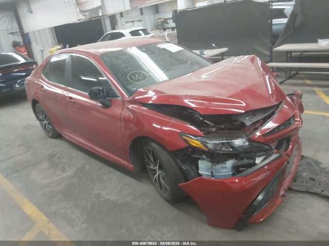 2021 TOYOTA CAMRY SE