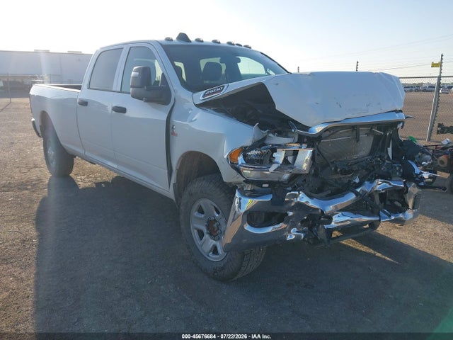 صورة 1 لـ 2024 RAM 2500 TRADESMAN 4X4 8' BOX