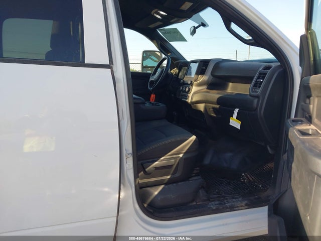 صورة 5 لـ 2024 RAM 2500 TRADESMAN 4X4 8' BOX