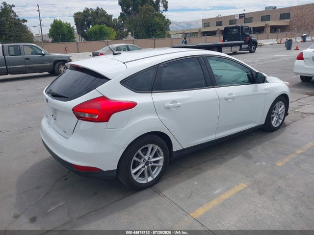2017 FORD FOCUS SE — фото 4