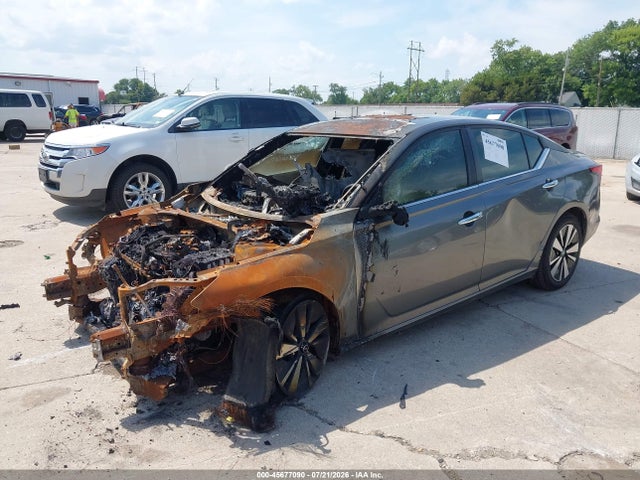 2022 NISSAN ALTIMA SV FWD 2