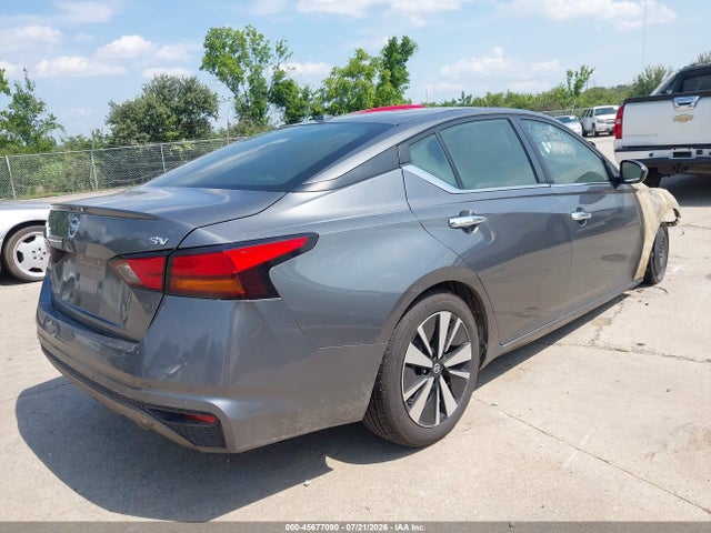 2022 NISSAN ALTIMA SV FWD 4