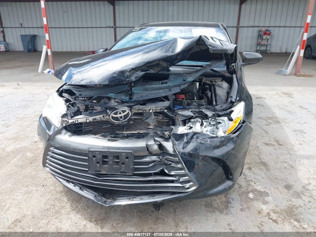 2017 TOYOTA CAMRY XLE 12