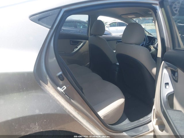 2016 Hyundai ELANTRA SE 照片 8