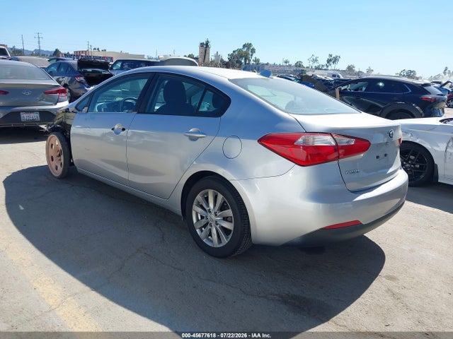 2015 KIA FORTE LX — фото 3