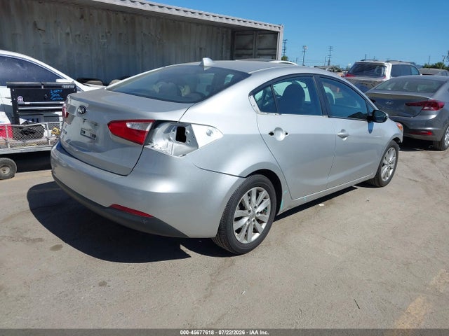 2015 KIA FORTE LX — фото 4
