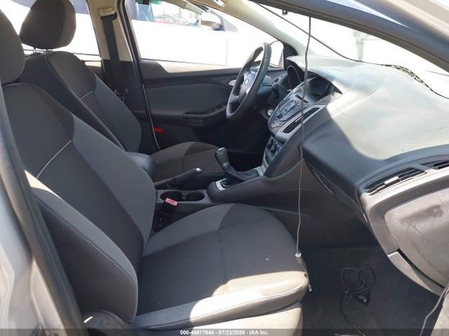 صورة 5 لـ 2013 FORD FOCUS SE