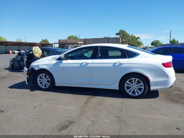 2016 Chrysler 200 LIMITED 缩略图 14