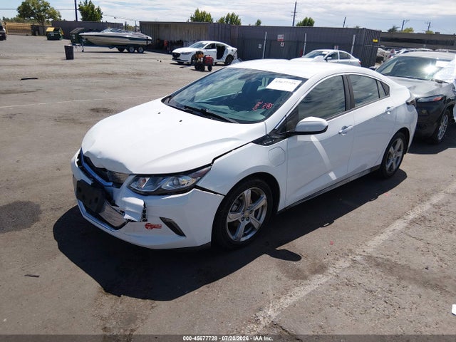 2017 Chevrolet VOLT LT — фото 2