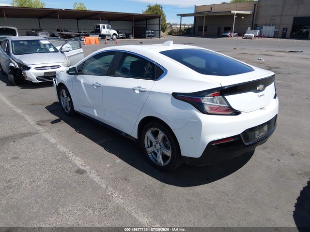 2017 Chevrolet VOLT LT — фото 3