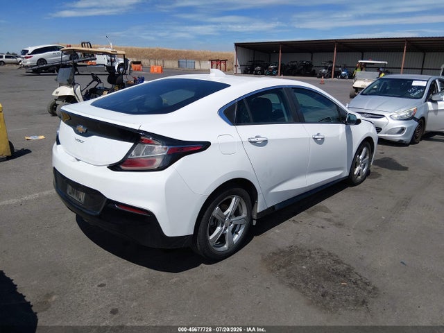 2017 Chevrolet VOLT LT — фото 4