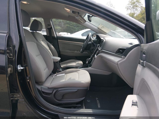 صورة 5 لـ 2020 Hyundai ELANTRA SE