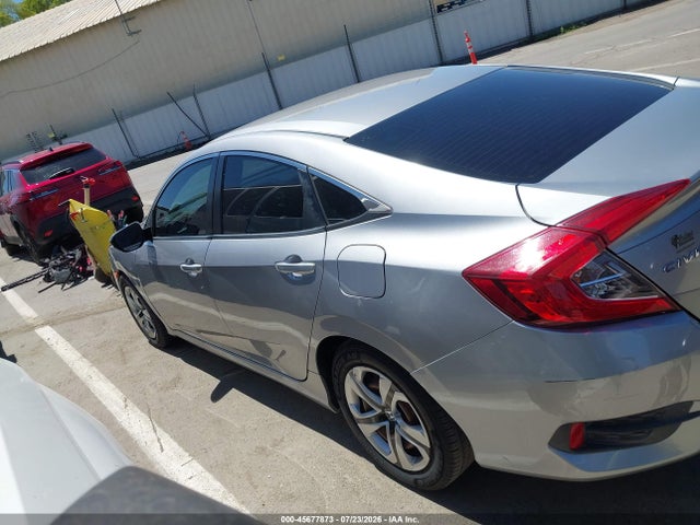 2016 Honda CIVIC LX — миниатюра 15