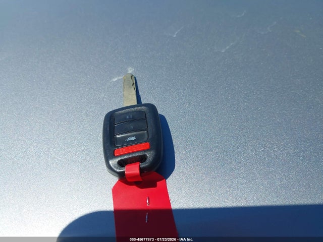 2016 Honda CIVIC LX — миниатюра 11