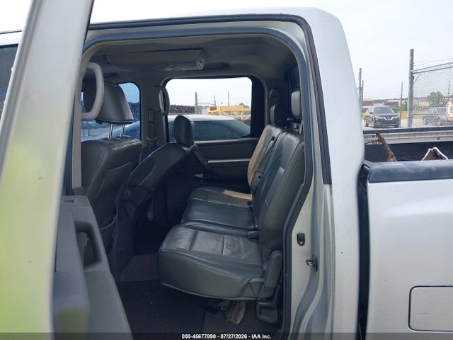 صورة مصغرة 8 لـ 2005 Nissan TITAN LE