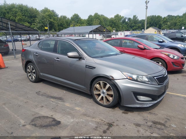 2013 KIA OPTIMA SX