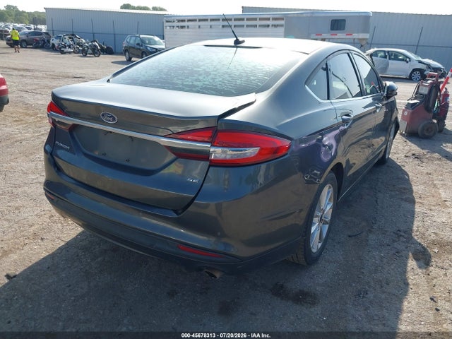 صورة 4 لـ 2017 FORD FUSION SE