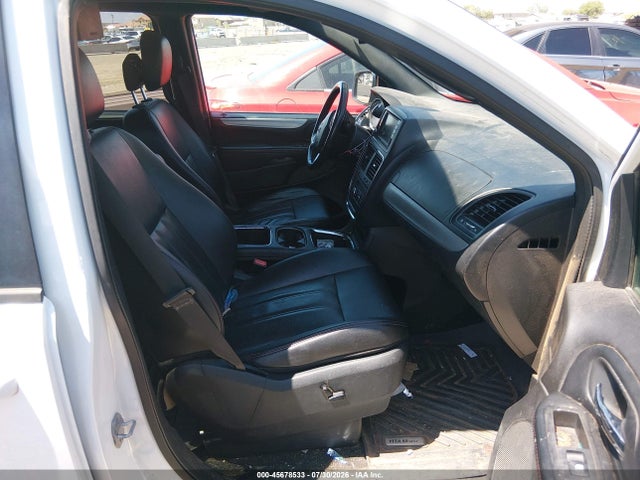 2019 DODGE GRAND CARAVAN GT 5