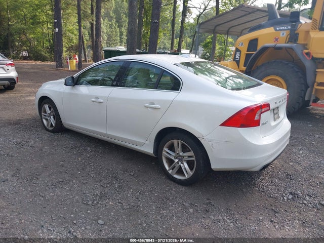 2014 Volvo S60 T5 — фото 3