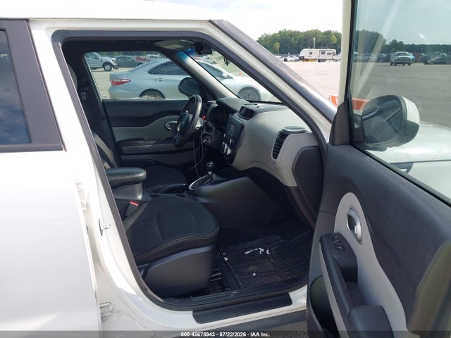 2016 KIA SOUL + 照片 5