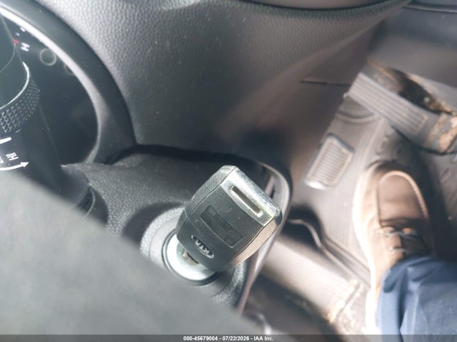 صورة مصغرة 11 لـ 2016 KIA SOUL