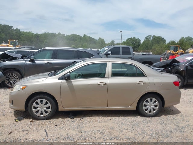 2010 Toyota COROLLA — миниатюра 14