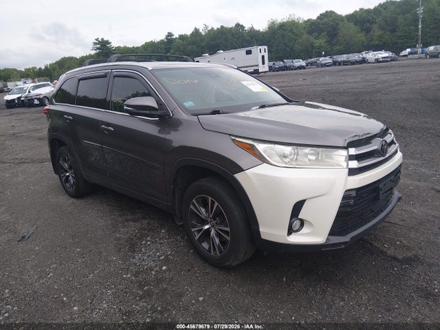 2018 TOYOTA HIGHLANDE LE PLUS