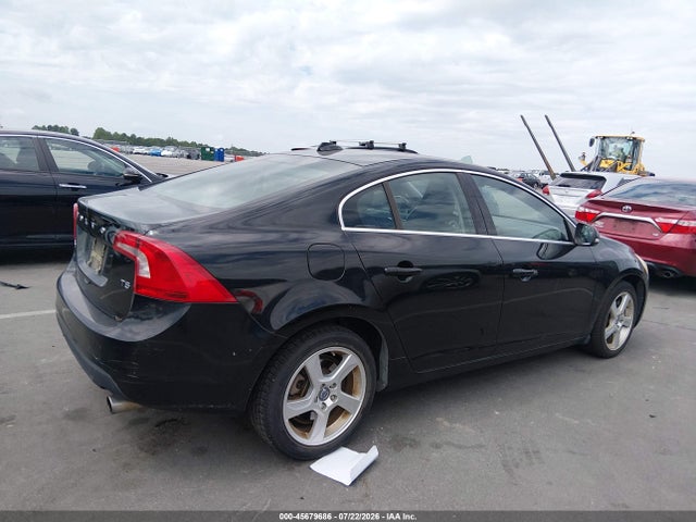 2013 Volvo S60 T5 照片 4