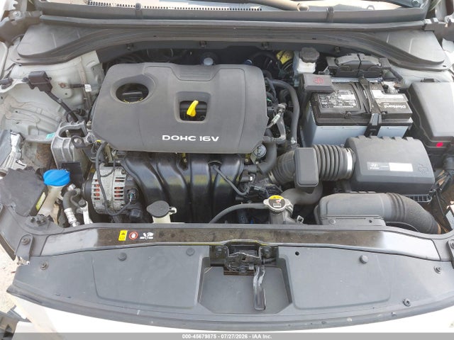 2017 HYUNDAI ELANTRA SE 10