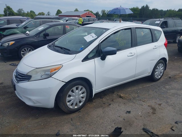 2015 Nissan VERSA NOTE S PLUS — фото 2