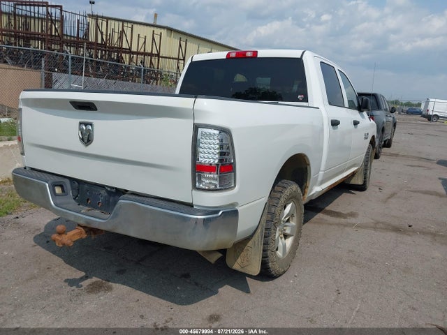 2017 RAM 1500 ST 照片 4