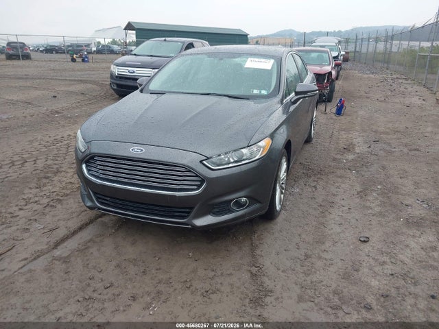 2016 FORD FUSION SE 照片 2