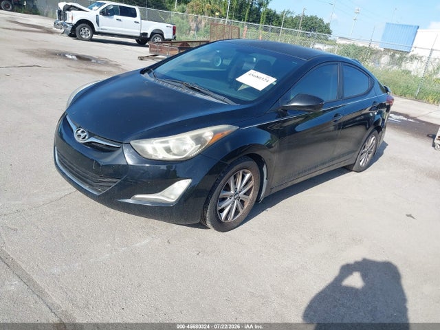 2015 Hyundai ELANTRA SE 照片 2