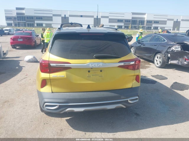 2022 KIA SELTOS S 16